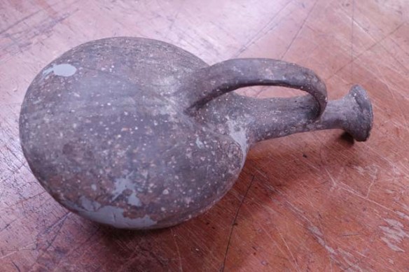 Cypriot lentoid flask © Wakefield Museums